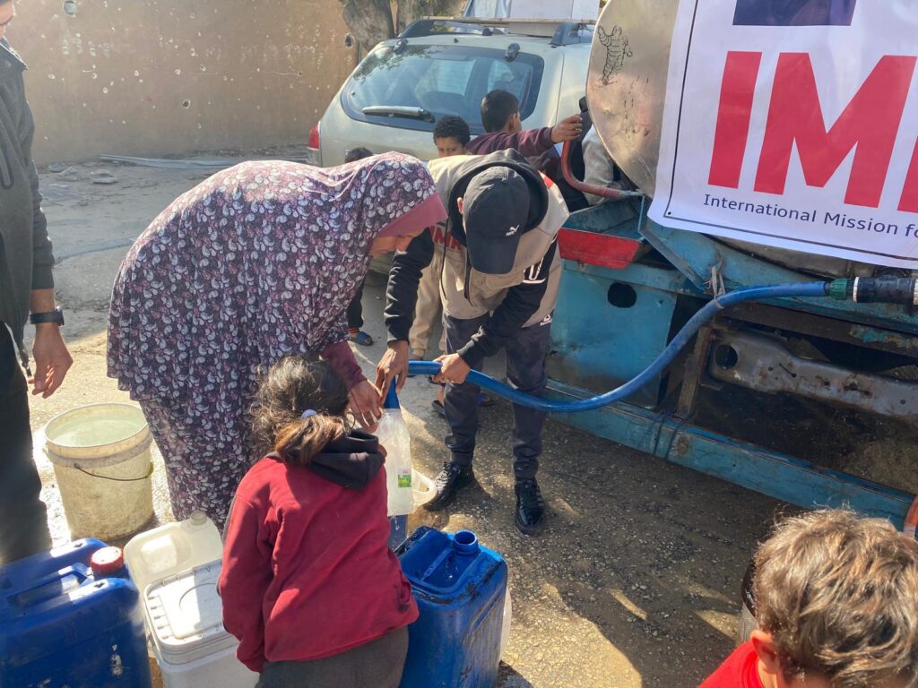 Gaza Water Distribution - Ramadan 2025