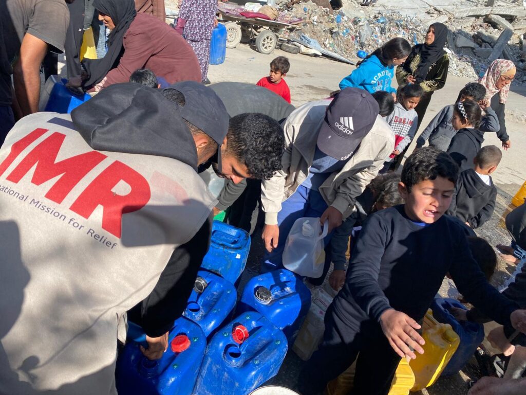 Gaza Water Distribution - Ramadan 2025