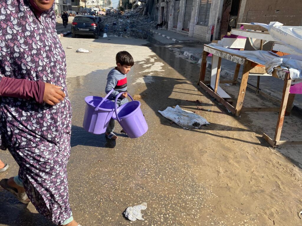 Gaza Water Distribution - Ramadan 2025